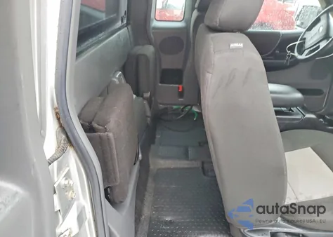 2010 Ford Ranger Super Cab z USA, uszkodzony, nr VIN 1FTKR4EE5APA32137